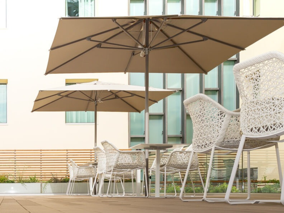 Ombrellone a palo centrale Party